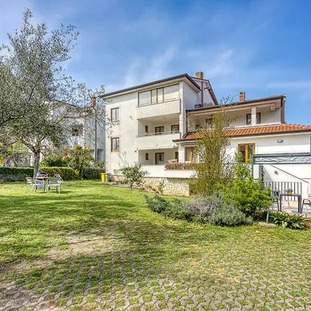 Casa Mareva Pensjonat 3*
