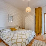 Konukevi Casa Mareva