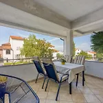 Konukevi Casa Mareva 3*